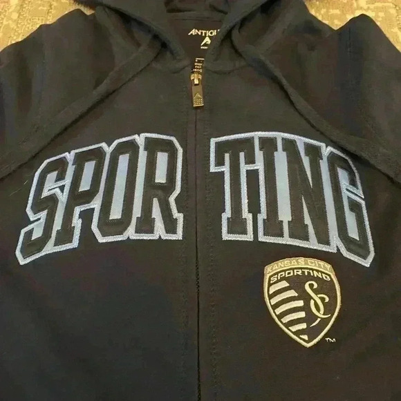 Antigua KC Sporting full zip sweatshirt Women size Small color Navy - Picture 2 of 6